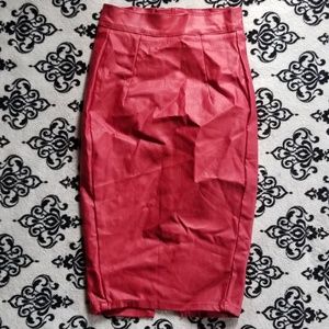 Top Trends pvc vinyl pencil skirt 🌹